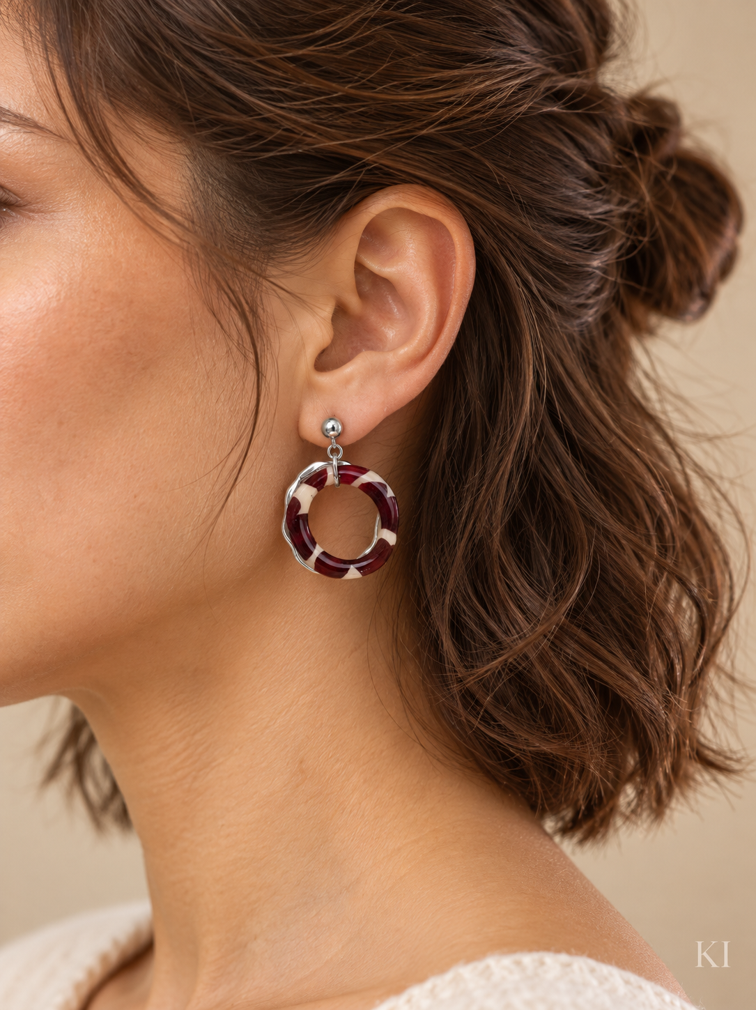 Burgundy Leo Silver